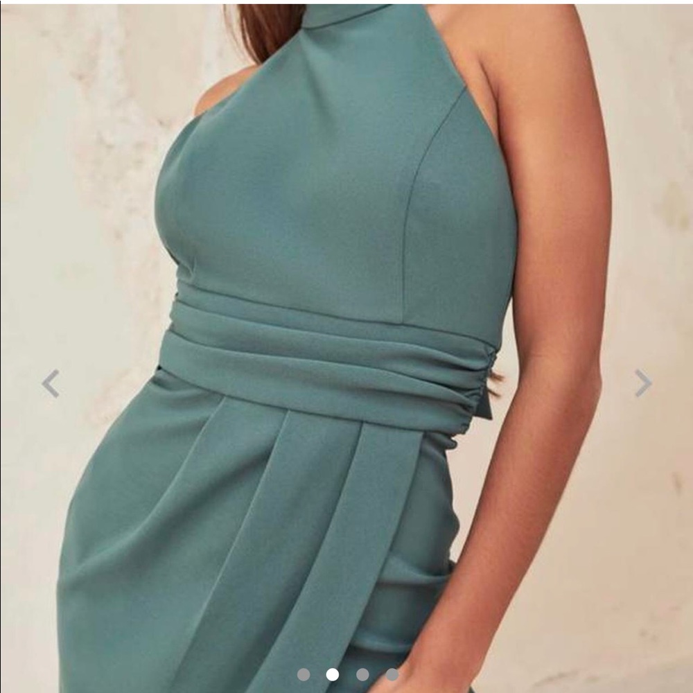 Gorgeous Lavish Alice open back the neck in green